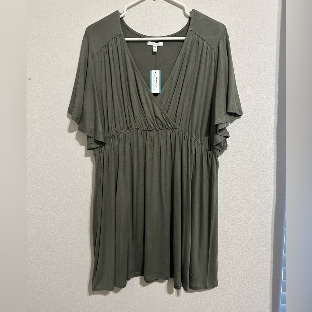 Maurices maternity top